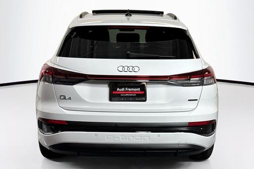 2025 Audi Q4 e-tron Prestige 55 quattro