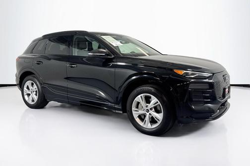 2025 Audi Q6 e-tron Premium