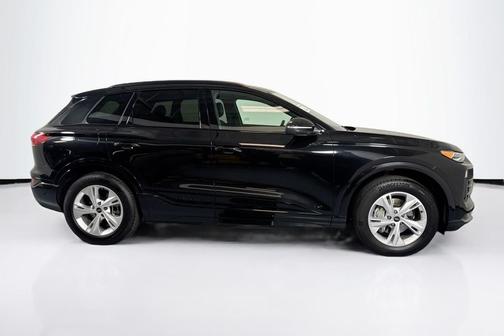 2025 Audi Q6 e-tron Premium