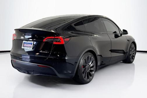 2024 Tesla Model Y Performance Dual Motor All-Wheel Drive