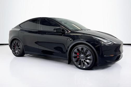 2024 Tesla Model Y Performance Dual Motor All-Wheel Drive