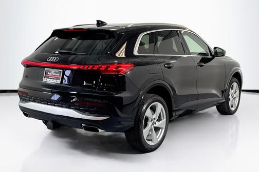 2025 Audi Q5 Premium Plus TFSI quattro S tronic