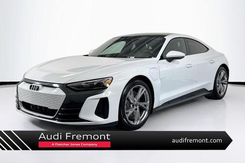 2023 Audi e-tron GT Premium Plus quattro