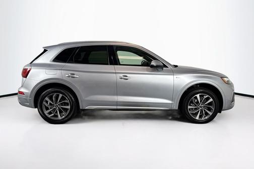 Florett Silver Metallic 2022 Audi Q5 45 S line Premium Plus