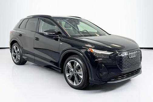 2024 Audi Q4 e-tron Premium Plus 55 quattro