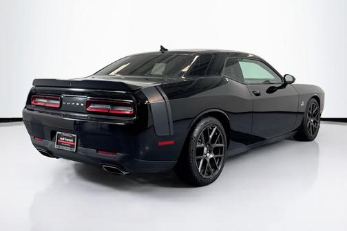 2016 Dodge Challenger R/T Scat Pack