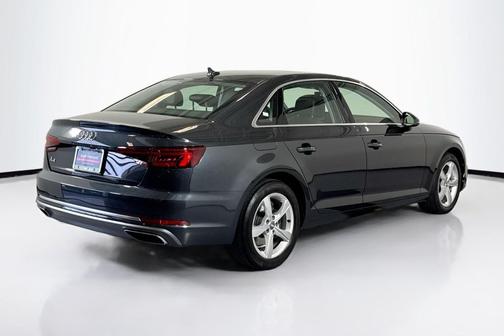 2019 Audi A4 40 Premium