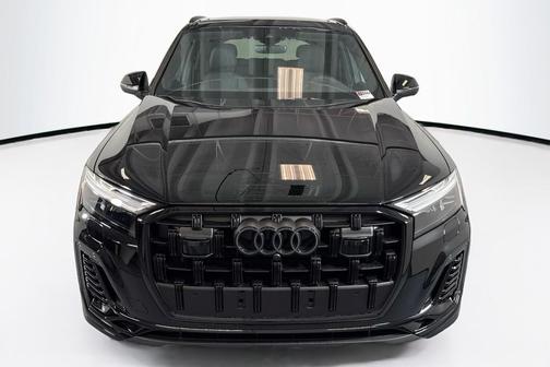 2026 Audi Q7 45 Premium