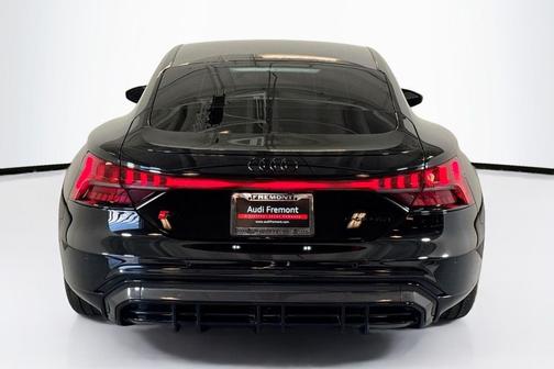 2023 Audi RS e-tron GT quattro
