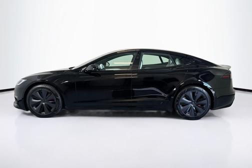 2024 Tesla Model S Plaid