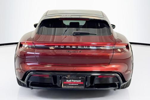 2023 Porsche Taycan 4