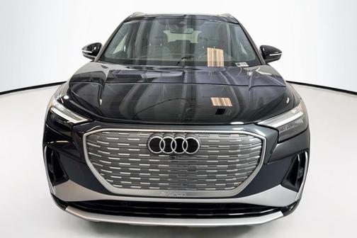 2024 Audi Q4 e-tron Premium Plus 55 quattro