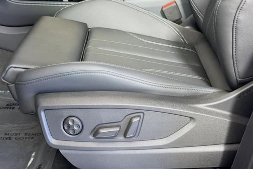 2025 Audi Q5 55 S line Premium Plus