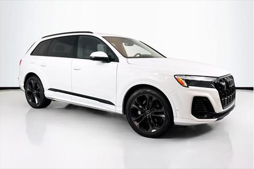 2025 Audi Q7 55 Prestige