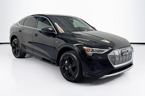 2022 Audi e-tron Sportback S line Premium