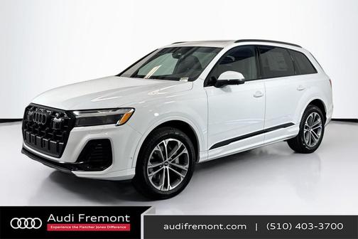 2026 Audi Q7 45 Premium