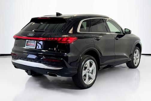 2025 Audi Q5 Premium Plus TFSI quattro S tronic
