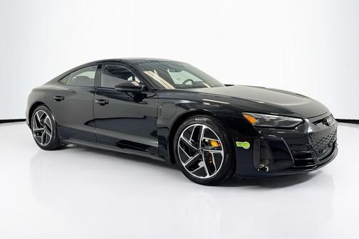 2023 Audi RS e-tron GT quattro