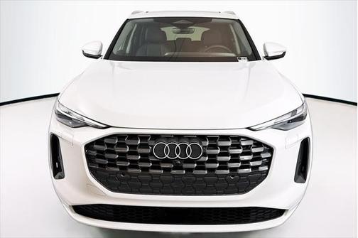 2025 Audi Q5 Premium