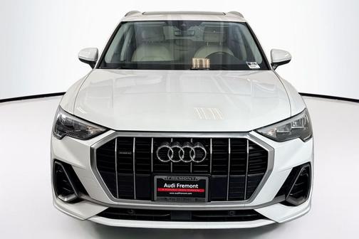 2020 Audi Q3 45 S line Premium