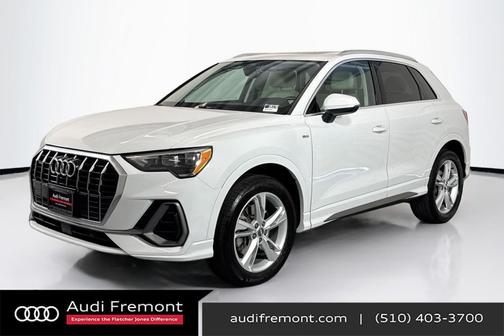 2020 Audi Q3 45 S line Premium