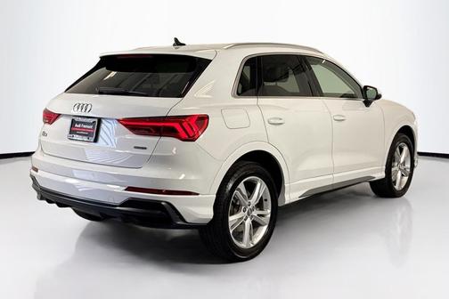 2020 Audi Q3 45 S line Premium
