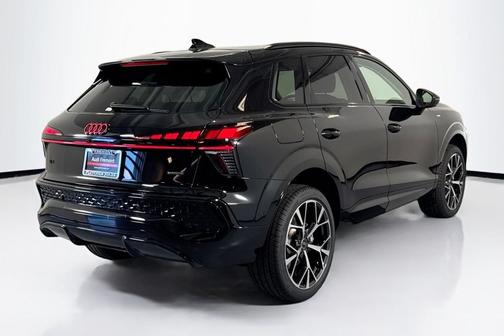 2026 Audi Q3 S line