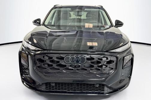 2026 Audi Q3 S line