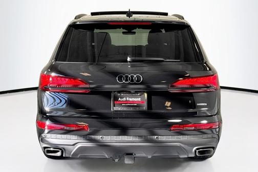 2026 Audi Q7 55 Premium Plus