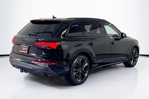 2026 Audi Q7 55 Premium Plus