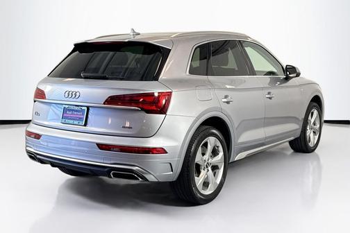 Florett Silver Metallic 2022 Audi Q5 45 S line Premium Plus