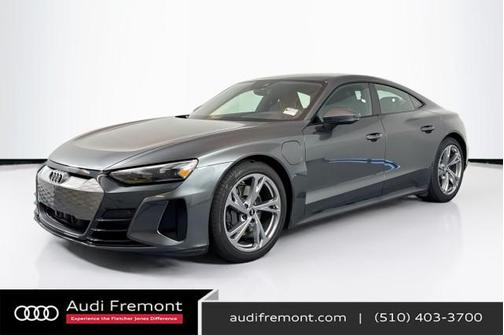 2022 Audi e-tron GT Premium Plus