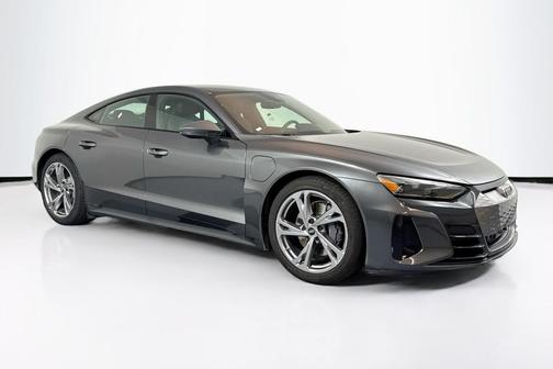 2022 Audi e-tron GT Premium Plus