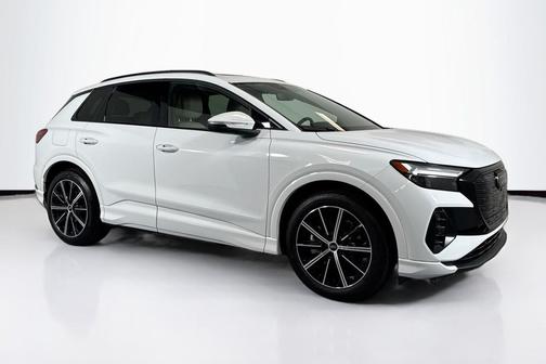 2025 Audi Q4 e-tron Premium 45 quattro