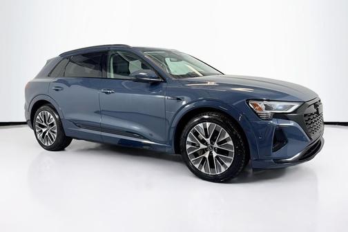 Plasma Blue Metallic 2024 Audi Q8 e-tron Premium Plus