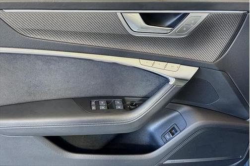 2023 Audi RS 6 Avant 4.0T