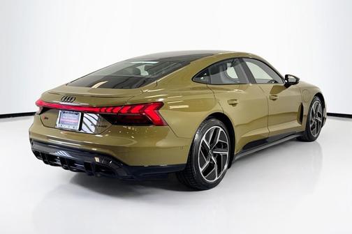 2023 Audi RS e-tron GT quattro