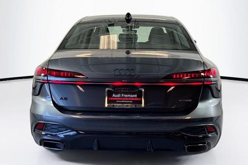 Daytona Gray Pearl Effect 2026 Audi A6 Premium Plus quattro S tronic