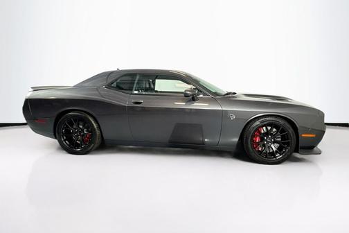 2015 Dodge Challenger SRT Hellcat