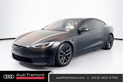 2022 Tesla Model S Plaid