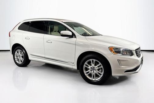 2016 Volvo XC60 T5 Drive-E Platinum