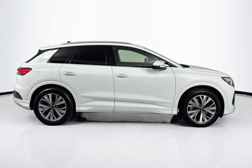 2023 Audi Q4 e-tron Premium 40 RWD