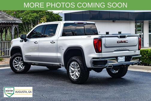 Quicksilver Metallic 2022 GMC Sierra 1500 Limited SLT