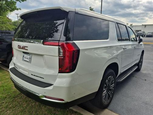 Summit White 2025 GMC Yukon XL Elevation