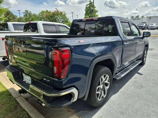 Pacific Blue Metallic 2023 GMC Sierra 1500 SLT