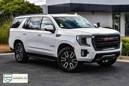 Summit White 2024 GMC Yukon AT4