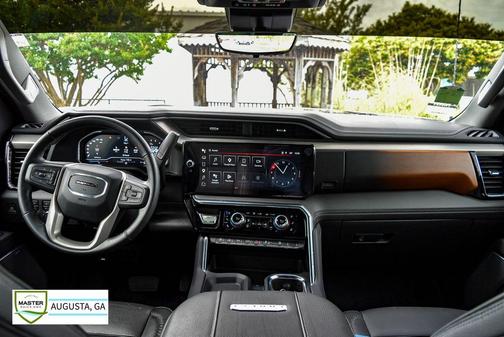 Onyx Black 2024 GMC Sierra 2500 Denali