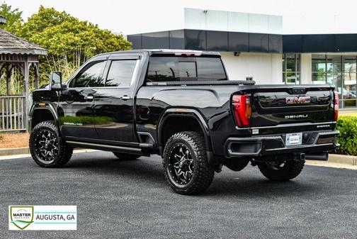 Onyx Black 2024 GMC Sierra 2500 Denali