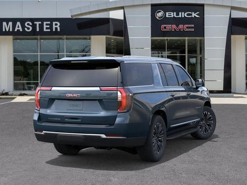 DOWNPOUR MET 2026 GMC Yukon XL Elevation