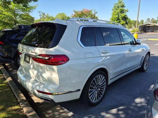 Alpine White 2020 BMW X7 xDrive40i